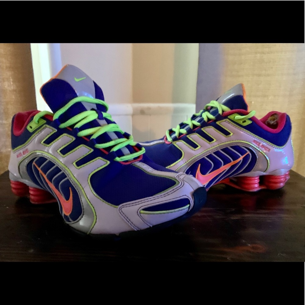 Women’s rare Nike shox